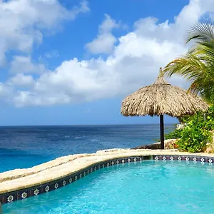 Resort Blou Curacao, Lagun